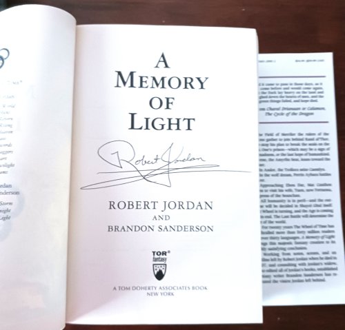 Image for A Memory of Light (Wheel of Time series, Book 14) A Memory of Light (Wheel of Time series, Book 14)