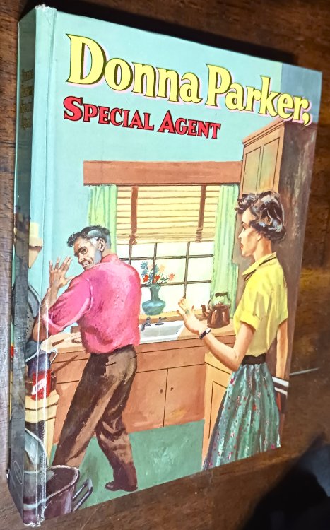 Donna Parker, Special Agent