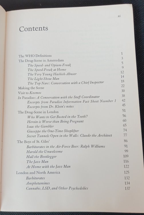 Image for Drug-Trip Abroad: American Drug-Refugees in Amsterdam and London Drug-Trip Abroad: American Drug-Refugees in Amsterdam and London