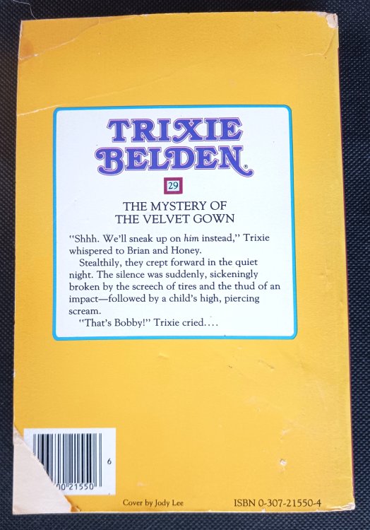 Image for Trixie Belden: The Mystery of the Velvet Gown Trixie Belden: The Mystery of the Velvet Gown
