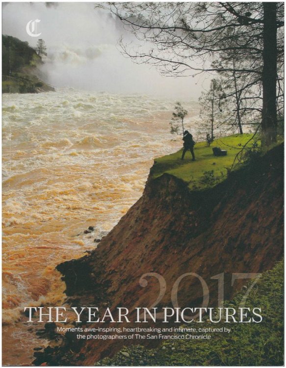 Image for The Year in Pictures 2017 (San Francisco Chronicle) The Year in Pictures 2017 (San Francisco Chronicle)