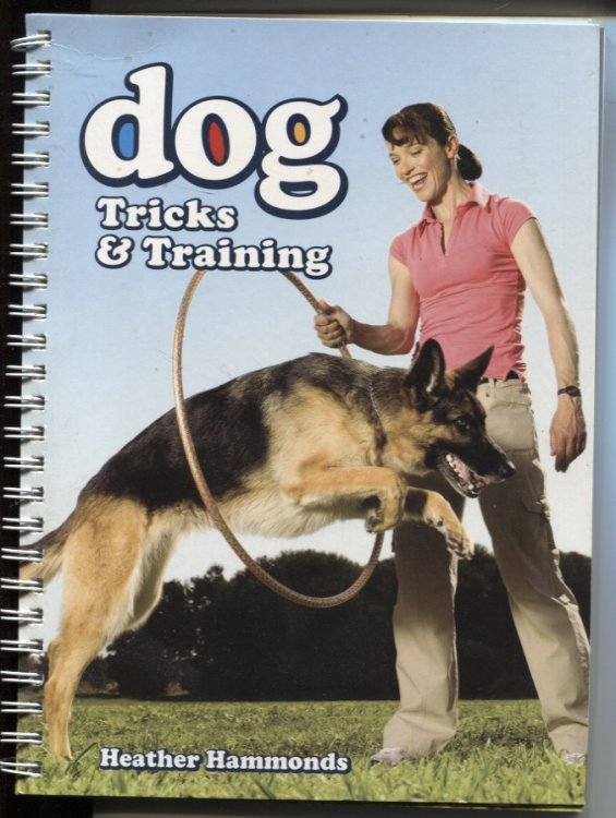 DOG TRICKS AND TRAINING (DVD INSIDE FRONT COVER)
