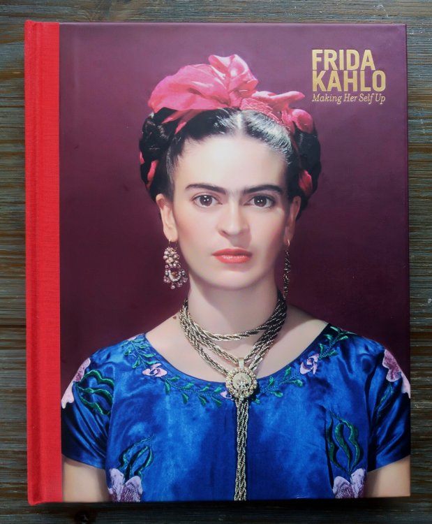 Image for Frida Kahlo: Making Her Self Up Frida Kahlo: Making Her Self Up