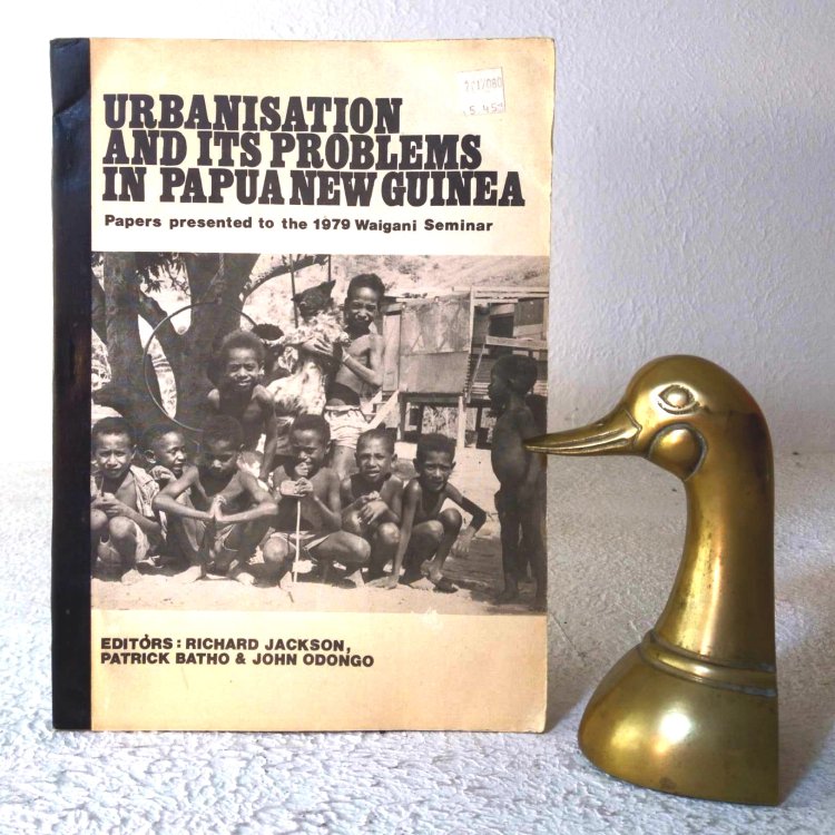 Image for Urbanisation and Its Problems in Papua New Guinea: papers presented to the 1979 Waigani Seminar Urbanisation and Its Problems in Papua New Guinea: papers presented to the 1979 Waigani Seminar