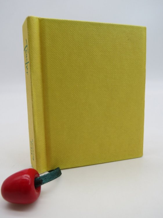 TEACHER (MACRO MINIATURE BOOK) ; A Little Book of Appreciation