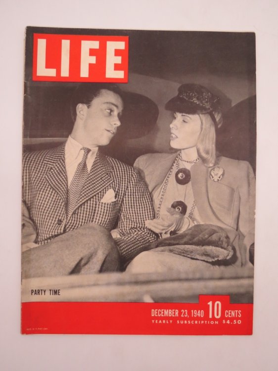 LIFE MAGAZINE - DECEMBER 23, 1940 (FREDDY BRADLEE AND HALDIS PRINCE COVER PARTY TIME)