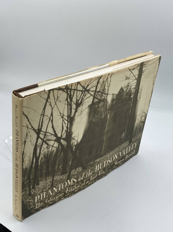 Image for Phantoms of the Hudson Valley The Glorious Estates of a Lost Era Phantoms of the Hudson Valley The Glorious Estates of a Lost Era