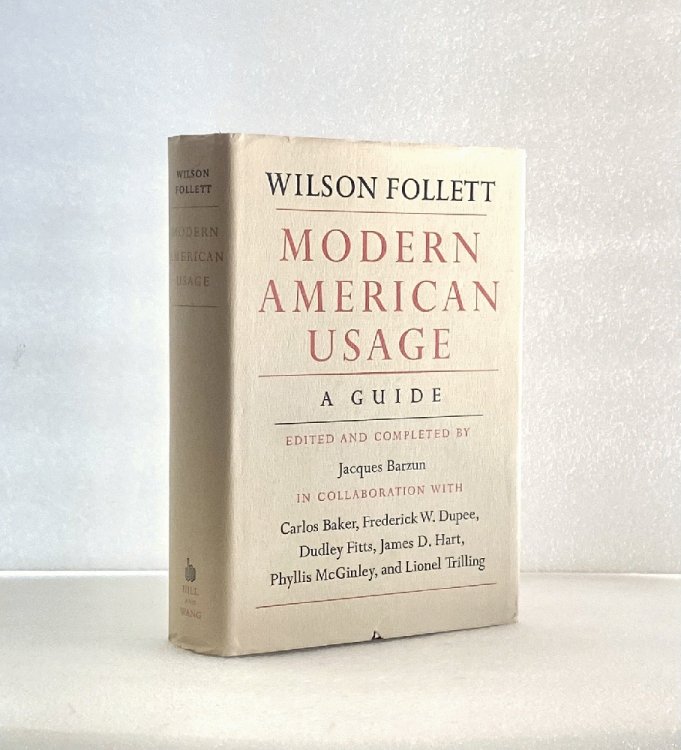 Image for Modern American Usage Modern American Usage