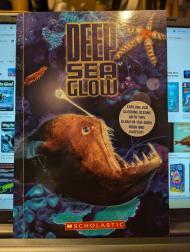 Deep sea glow