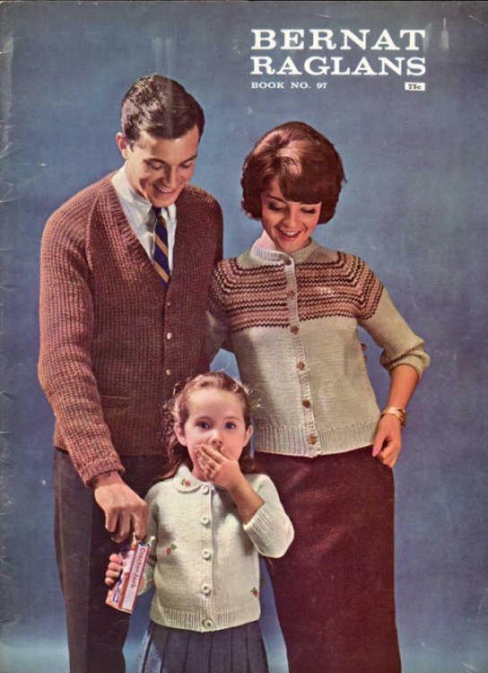 Image for BERNAT RAGLANS (BERNAT HANDICRAFTER BOOK, NO. 97) BERNAT RAGLANS (BERNAT HANDICRAFTER BOOK, NO. 97)