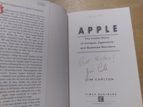 APPLE: The Inside Story of Intrigue, Egomania, and Business Blunders