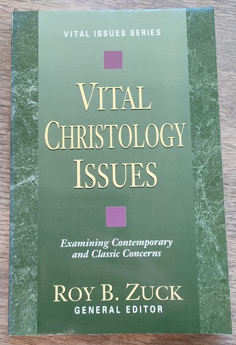 Image for Vital Christology Issues (Vital Issues series) Vital Christology Issues (Vital Issues series)
