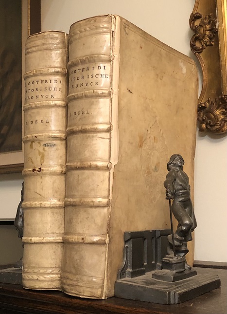 Image for Joh. Lud. Gotfridi. Historische Chronyck, Vervattende De Gedenkwaardighste Geschiedenissen voorgevallen van 't begin des Werelts tot op 't Jaar 1660. En dat Na de verdeelingh der vier Monarchien, en by-gevoeghde Jaar-Reekeningh in goede schikkingh gebracht, en in twe Deelen verdeelt. Uyt 't Hooghduy Joh. Lud. Gotfridi. Historische Chronyck, Vervattende De Gedenkwaardighste Geschiedenissen voorgevallen van 't begin des Werelts tot op 't Jaar 1660. En dat Na de verdeelingh der vier Monarchien, en by-gevoeghde Jaar-Reekeningh in goede schikkingh gebracht, en in twe Deelen verdeelt. Uyt 't Hooghduy