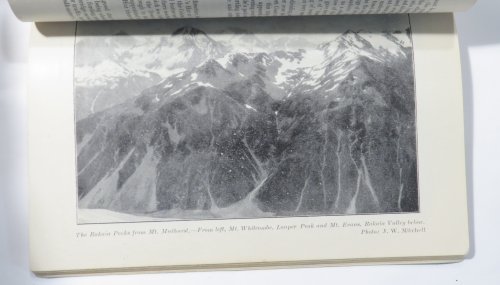 The Canterbury Mountaineer : Extracts from The Canterbury Mountaineering Club's Journal 1936-1937. August, 1937. No. 6