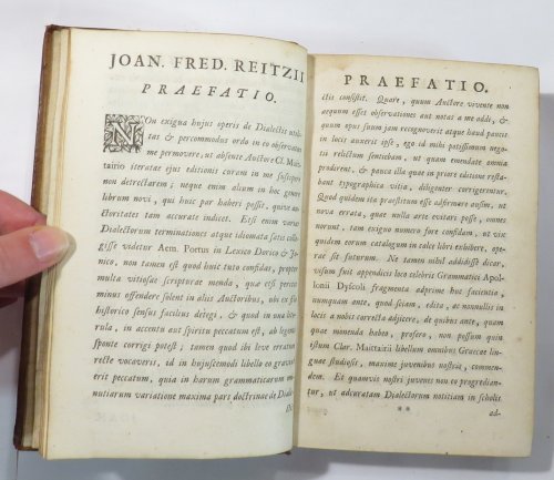 Graecae Linguae Dialecti, In Scholae Regiae Westmonasteriensis Usum, Recognitae Opear Mich. Maittaire. Praefationem & Appendicem Ex Apollonii Dyscoli Fragmento Inedito Addidit J. F. Reitzius;