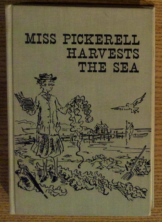 Image for Miss Pickerell Harvests the Sea Miss Pickerell Harvests the Sea