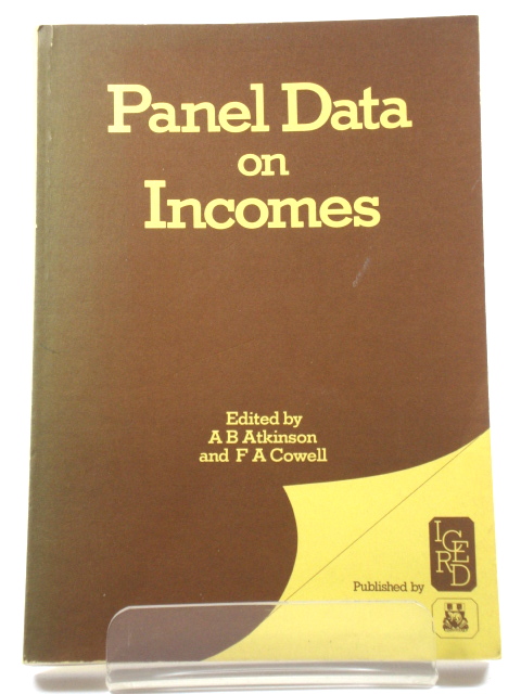 Panel Data on Incomes.