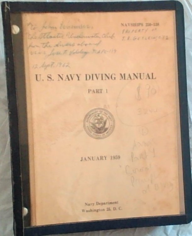 U.S. Navy Diving Manual Part 1 . January 1959 [Navships 250 - 538]