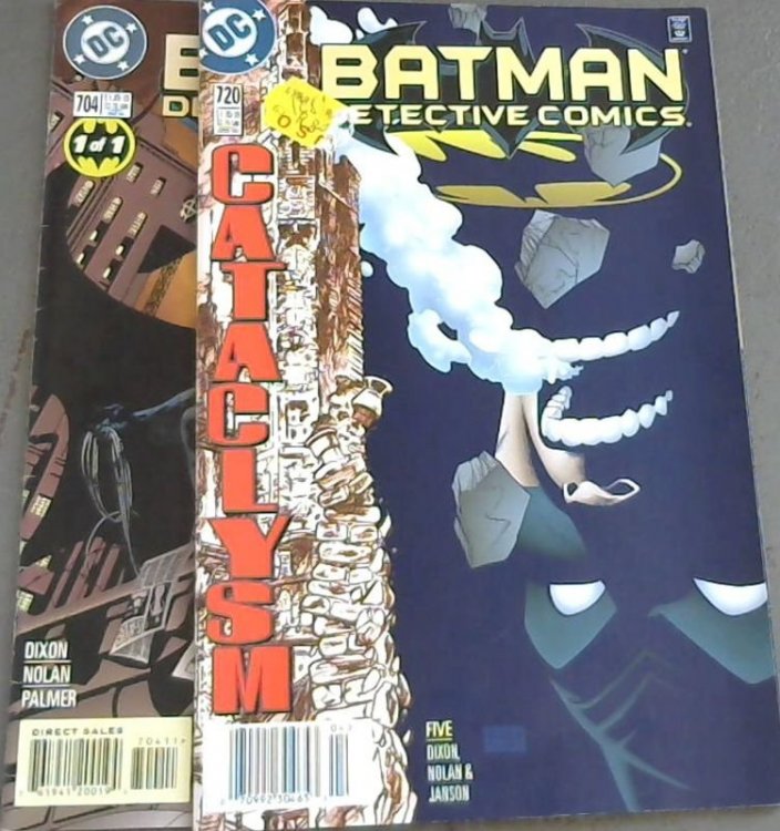 Detective Comics 704 ; Detective Comics 720