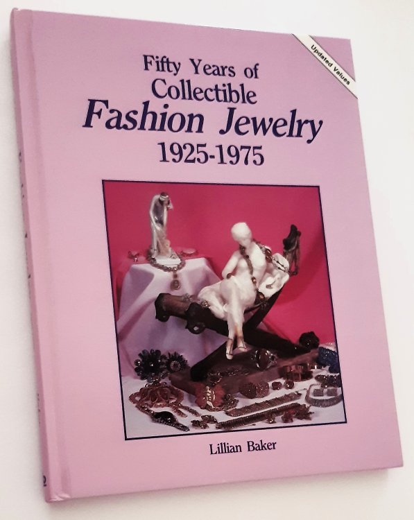 Image for FIFTY YEARS OF COLLECTIBLE FASHION JEWELRY 1925-1975 FIFTY YEARS OF COLLECTIBLE FASHION JEWELRY 1925-1975