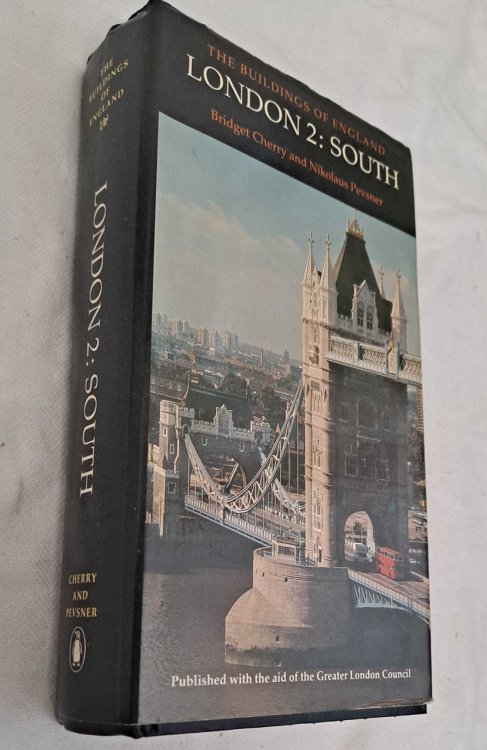 Image for London 2. The Buildings of England London 2. The Buildings of England