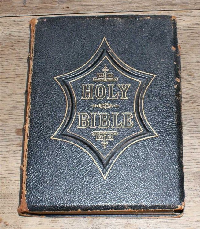 Image for The National Comprehensive (illustrated) Family Bible with the Commentaries of Scott and Henry etc. The National Comprehensive (illustrated) Family Bible with the Commentaries of Scott and Henry etc.