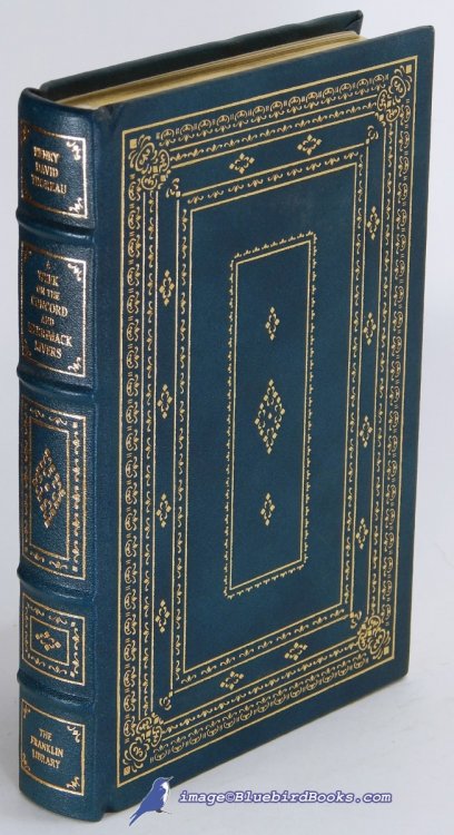A Week on the Concord and Merrimack Rivers (100 Greatest Masterpieces of American Literature series)