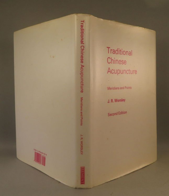 Image for Traditional Chinese Acupuncture: Meridians and Points Traditional Chinese Acupuncture: Meridians and Points