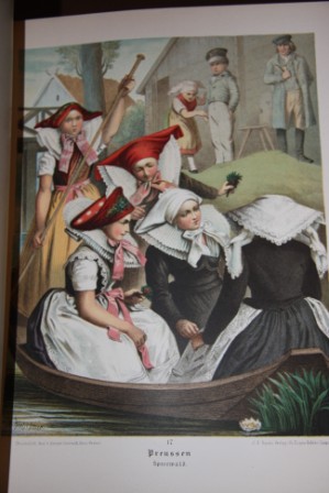 Image for Deutsche Volkstrachten: Original Zeichnunben Mit Erklarendem Text Deutsche Volkstrachten: Original Zeichnunben Mit Erklarendem Text