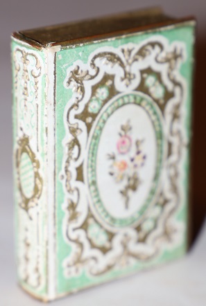 [Faux Book] Romantique Patchbox