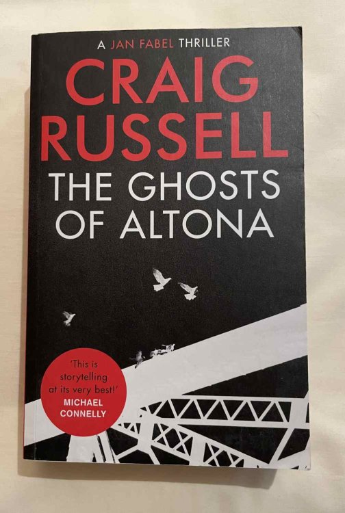 The Ghosts of Altona: A Jan Fabel Thriller
