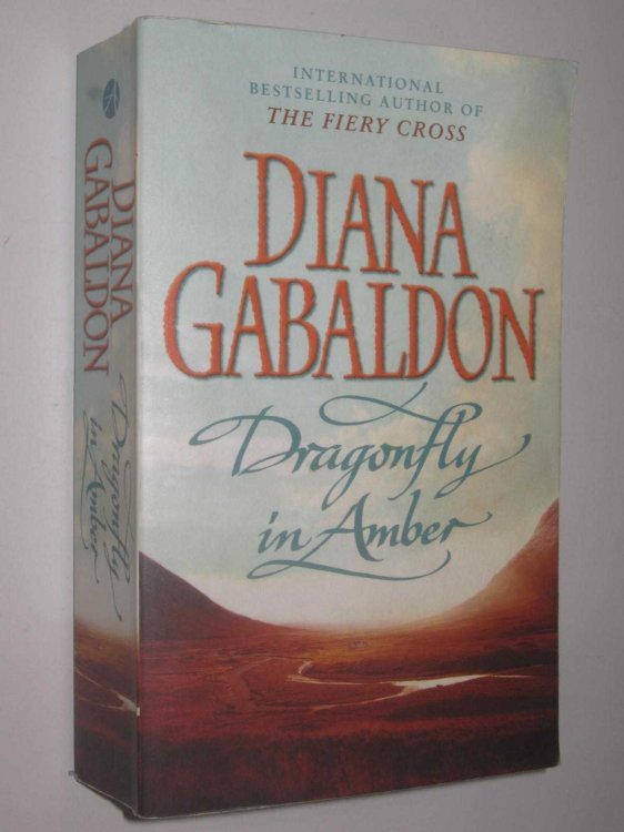 Dragonfly in Amber - Outlander Series #2