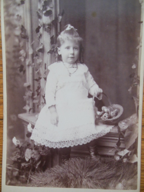 Cabinet Card Little Girl with Flower Basket Sitting on Doorstep (Joshua Smith Studio, Chicago 1876-1886)