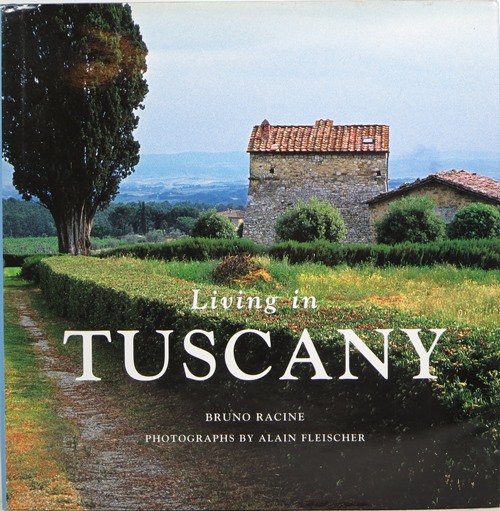 Image for Living in Tuscany Living in Tuscany