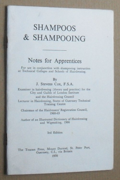 Image for Shampoos and Shampooing : notes for apprentices . Shampoos and Shampooing : notes for apprentices .