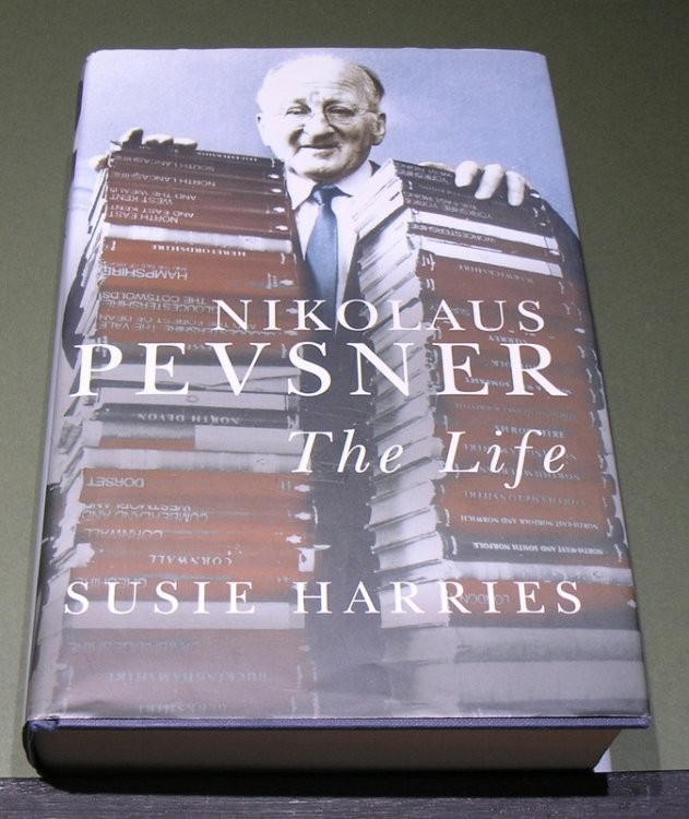 Nikolaus Pevsner; The Life