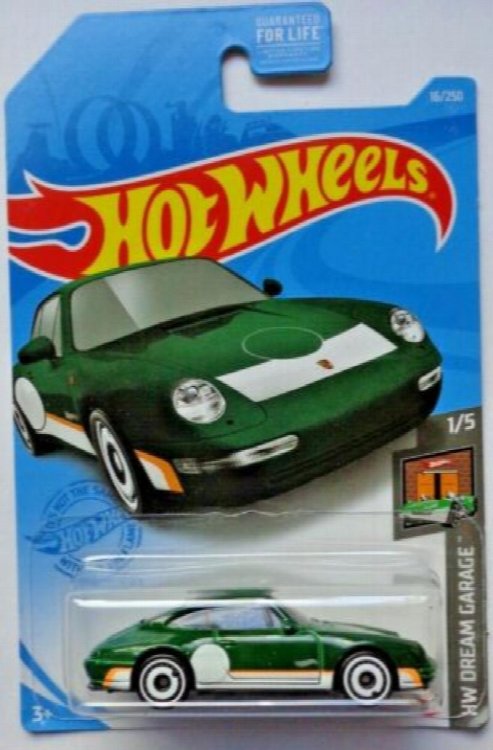 2021 Hot Wheels HW DREAM GARAGE 1/5 '96 Porsche Carrera 16/250 (Green)
