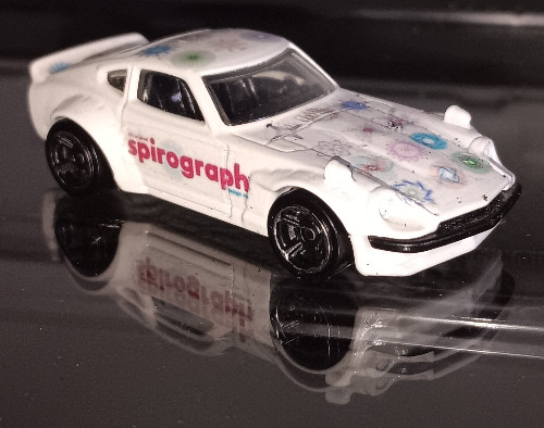 hw custom datsun 240z spirograph
