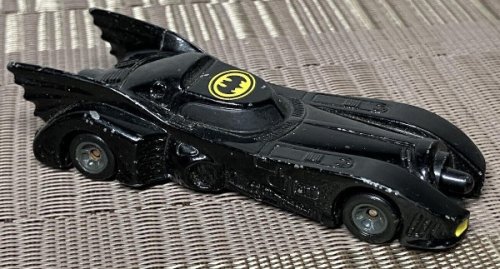 Vintage ERTL BATMAN BATMOBILE Diecast Car - 1989 - DC Comics