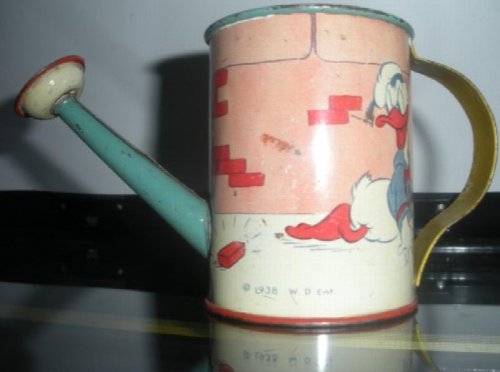 Vintage OHIO ART Tin Litho 1938 Disney Donald Duck Toy Watering Sprinkler Can