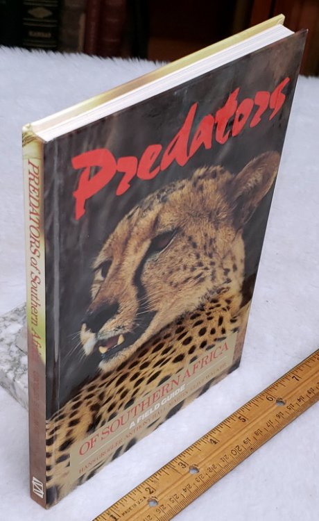 Predators of Southern Africa: A Fied Guide