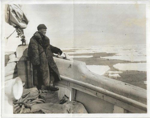 Silver gelatin photograph of Lincoln Ellsworth on his way to Antarctica in 1934.