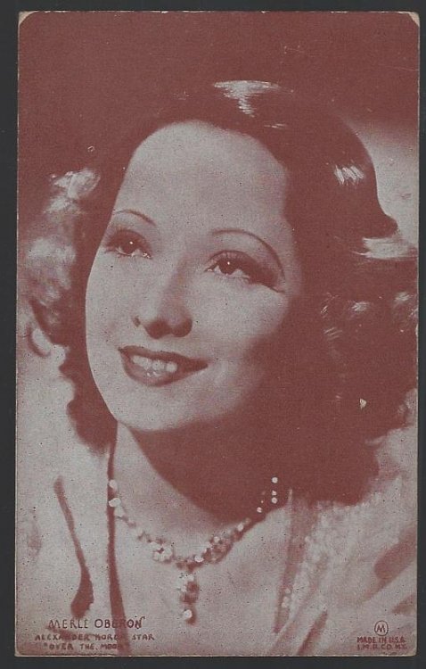 POSTCARD OF MERLE OBERON