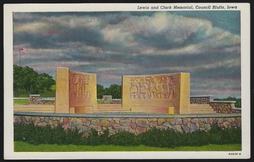 LEWIS AND CLARK MEMORIAL, COUNCIL BLUFFS, IOWA
