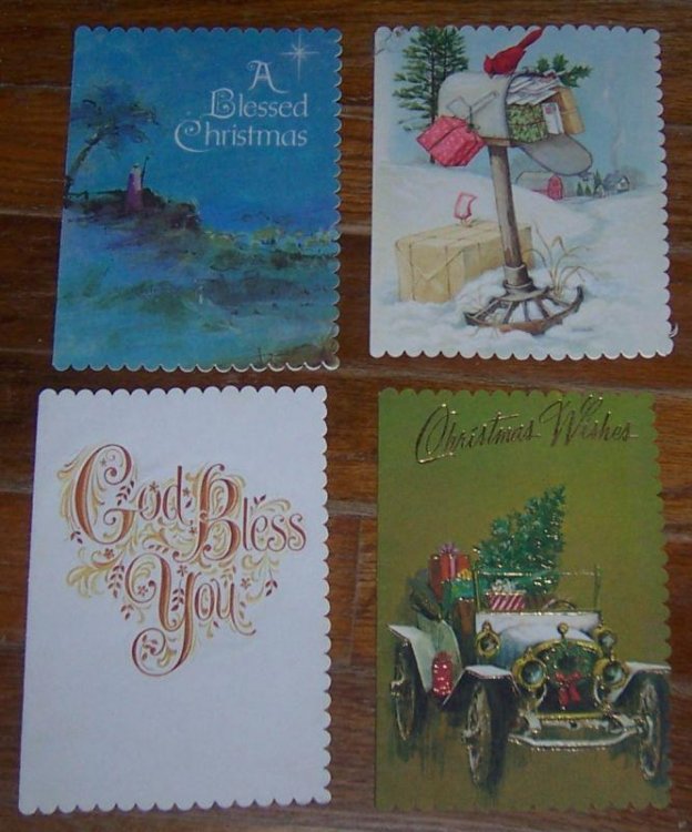 SET OF FOUR VINTAGE CHRISTMAS CARDS