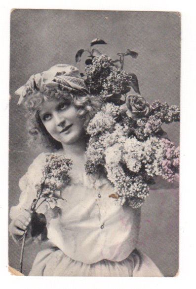 Maria and Her Garlands