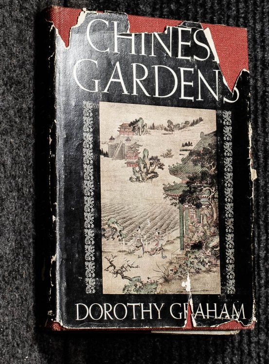 Chinese Gardens - Gardens Of The Contemporary Scene