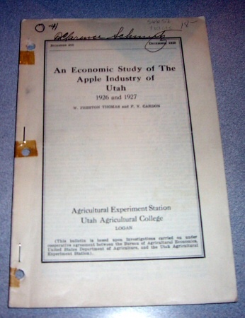Image for An Economic Study of The Apple Industry of Utah - 1926 and 1927 An Economic Study of The Apple Industry of Utah - 1926 and 1927