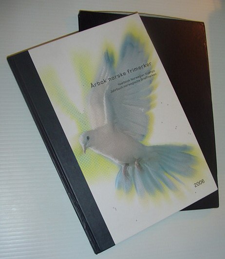 2006 Arbok Norske Frimerker / Yearbook Norwegian Stamps / Jahrbuch Norwegische Briefmarken (Complete with slipcase)
